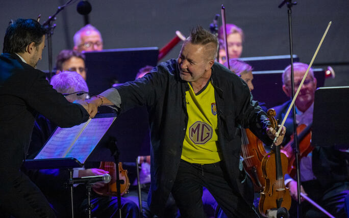 Vaduz Classic mit Nigel Kennedy und Sinfonieorchester Liechtenstein