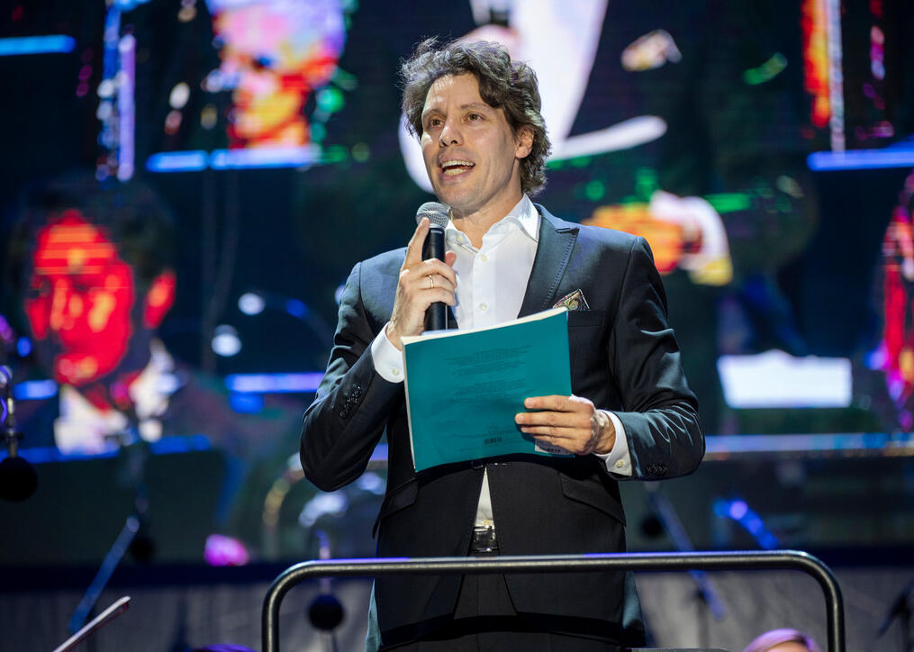 Abschlusskonzert Kevin Griffiths und das Sinfonieorchester Liech