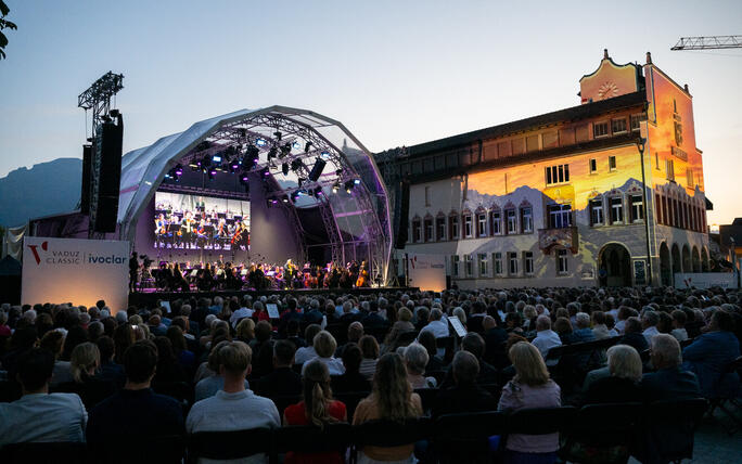 Vaduz Classic mit Nigel Kennedy und Sinfonieorchester Liechtenstein