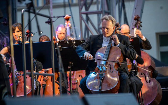 Abschlusskonzert Kevin Griffiths und das Sinfonieorchester Liech