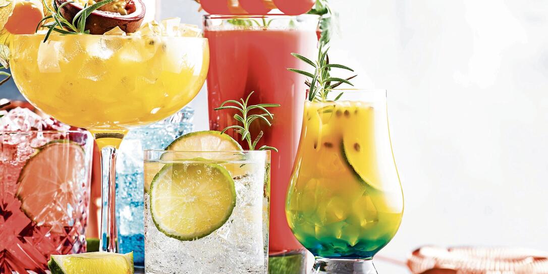 Set of summer alcoholic cocktails, popular bright refreshing alcohol drinks and beverages