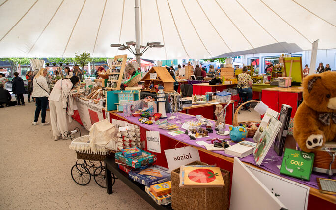 Frühlingsmarkt - Lokal+Fair trifft Biodiversität in Vaduz
