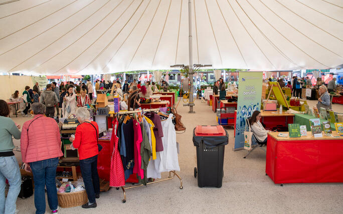 Frühlingsmarkt - Lokal+Fair trifft Biodiversität in Vaduz
